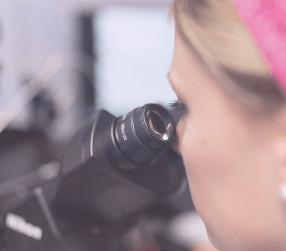 #Γνωρίστε μας